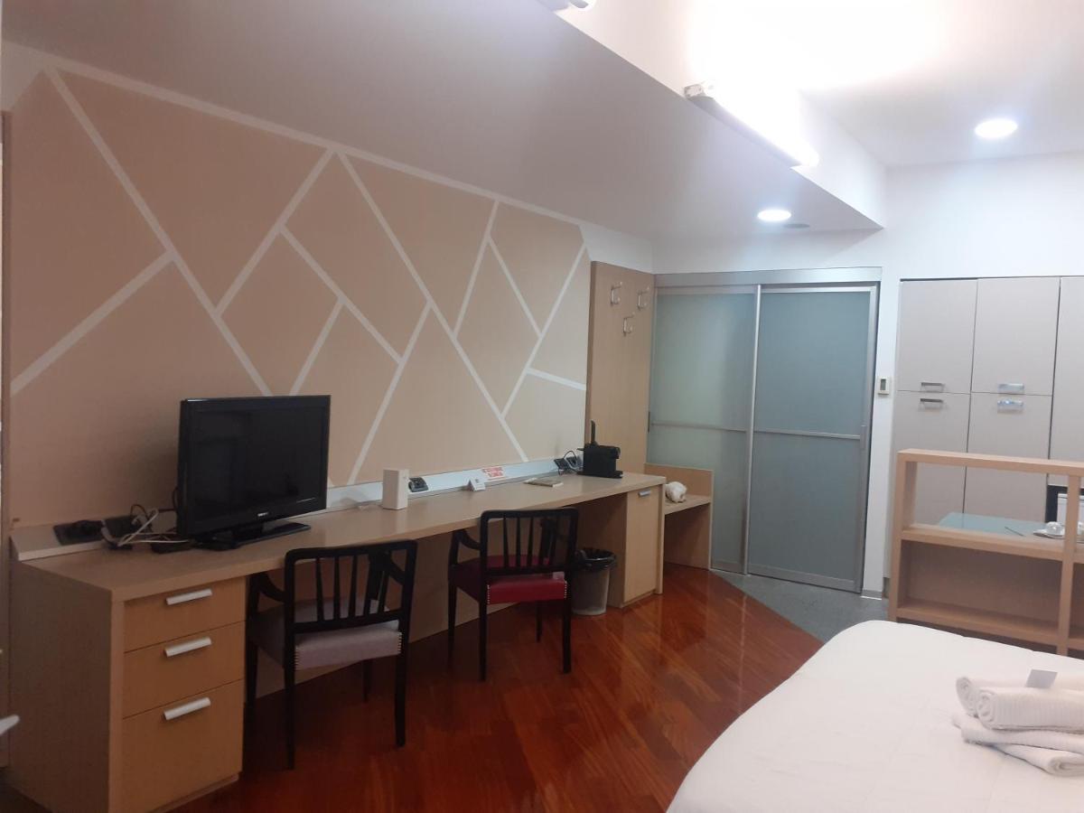 Central Loft 24 Turin Bagian luar foto